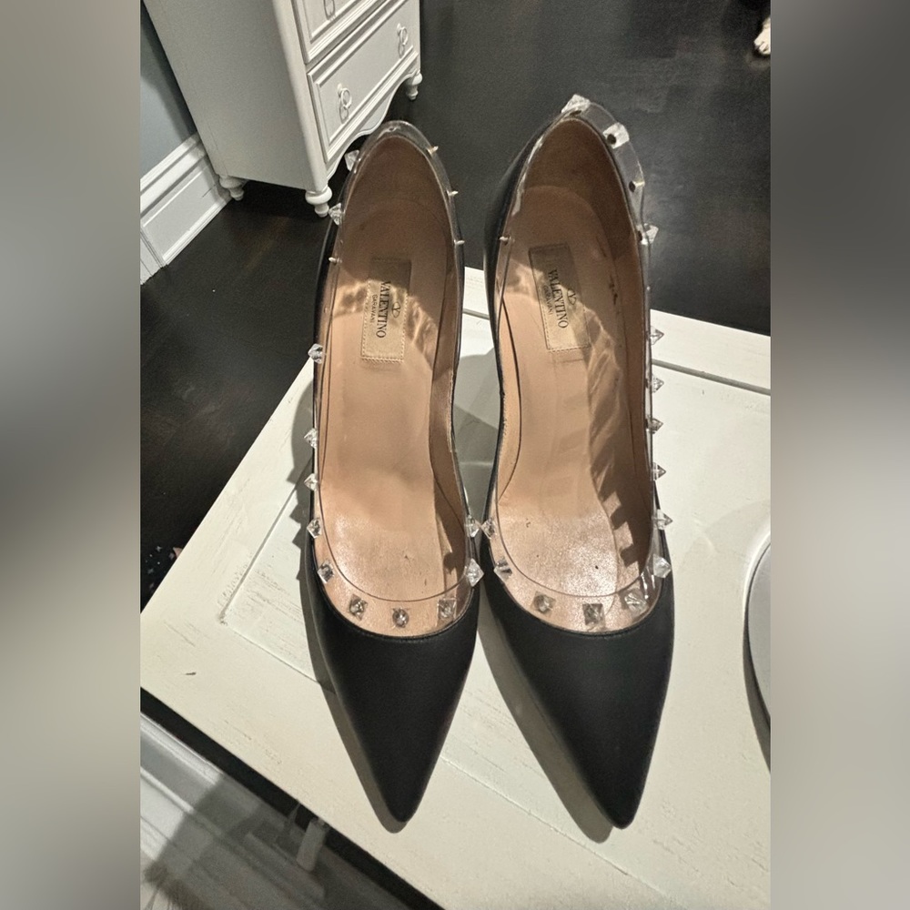 Valentino rockstud pumps
